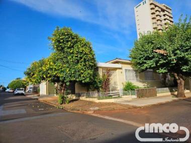 Casa Venda PRÓXIMO AO FÓRUM  em Jaú