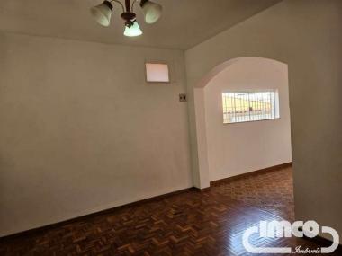Casa Venda AVENIDA CAETANO PERLATI em Jaú