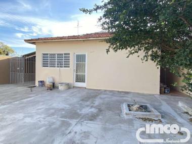 Casa Venda JD. JORGE ATALLA - AV. NENÊ GALVÃO em Jaú